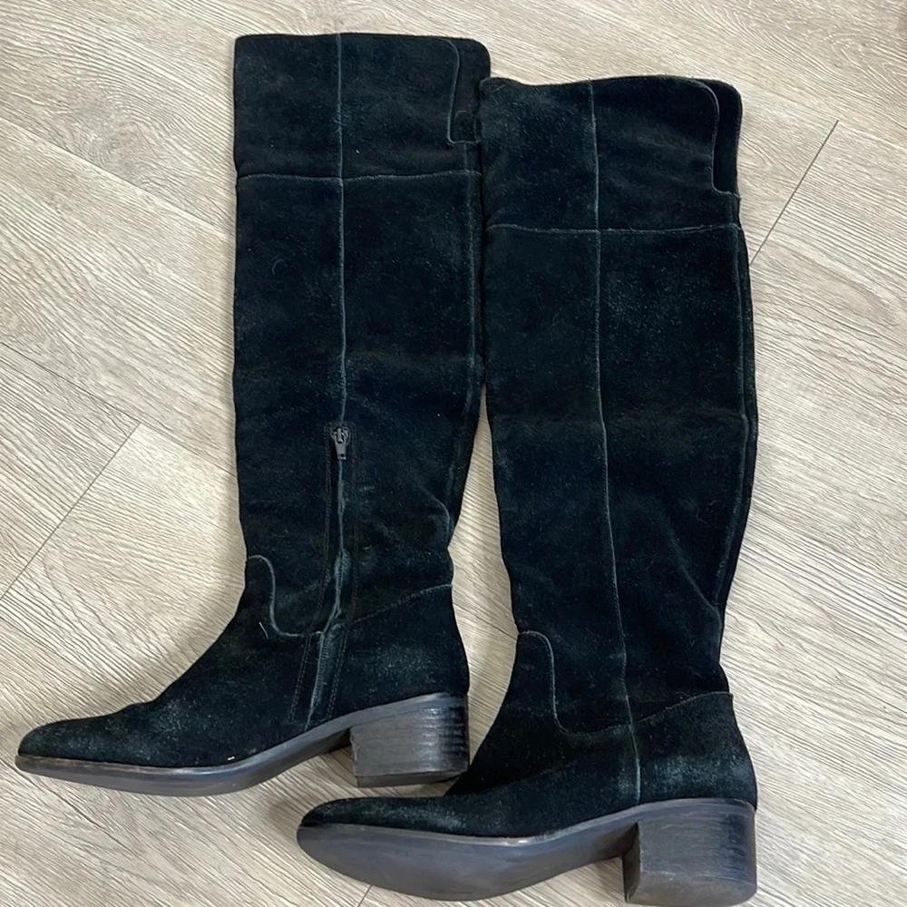 Steve Madden Black Suede Tyga Boots